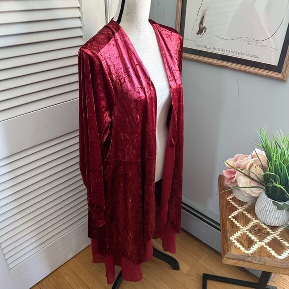 TORRID 3 Womens Jacket 3X Red Crushed Velvet Open Front Long Line Witchy Grunge - Picture 5 of 11